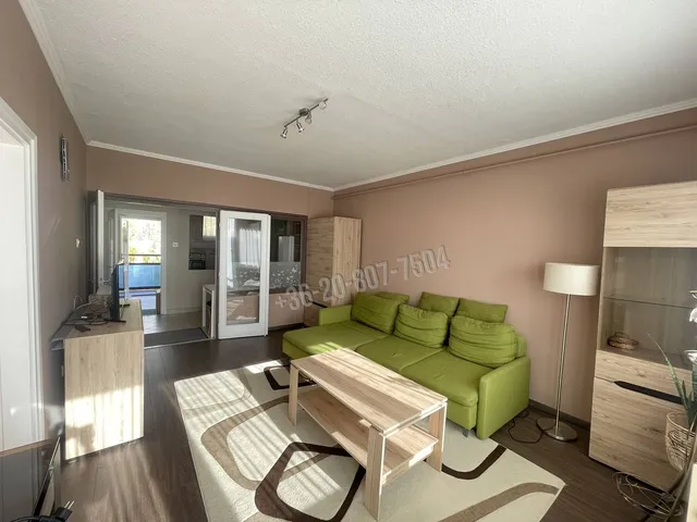 Eladó lakás Eger, Lajosváros, Faiskola utca 73 nm