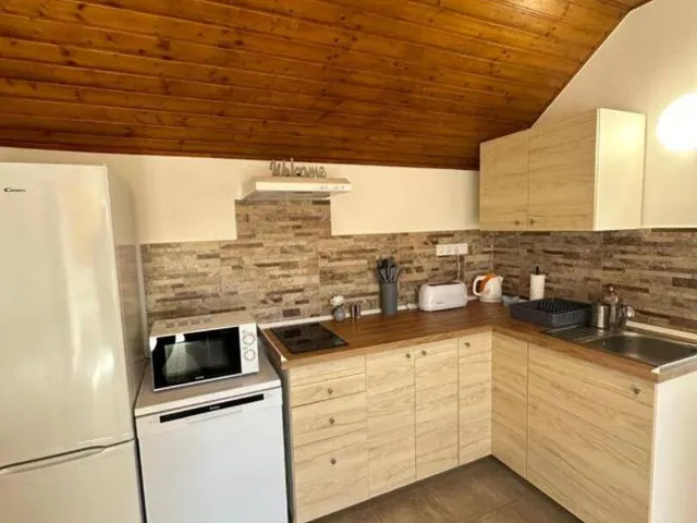 Eladó lakás Eger, Ráchóstya 63 nm