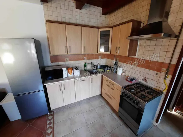 Eladó lakás Eger, Ráchóstya 63 nm