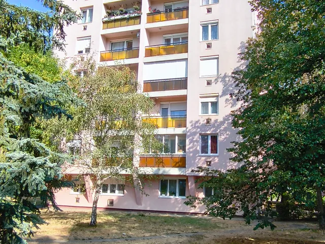 Eladó lakás Eger, Maklárihóstya 54 nm