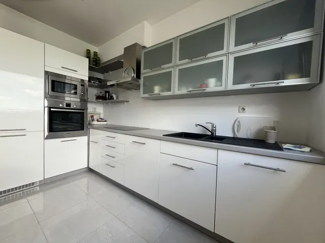 Eladó lakás Győr, Szabadhegy 91 nm