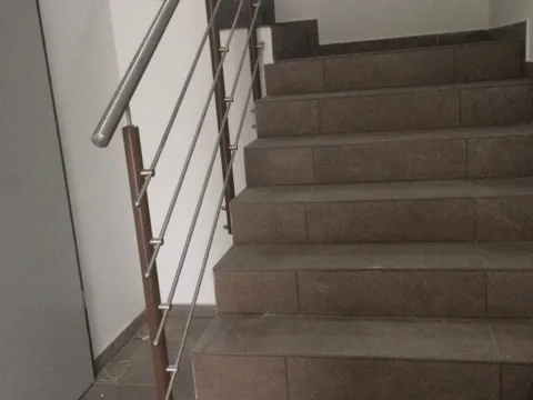 Kiadó kereskedelmi és ipari ingatlan Győr, Szabadhegy, Szent Imre út 67 nm