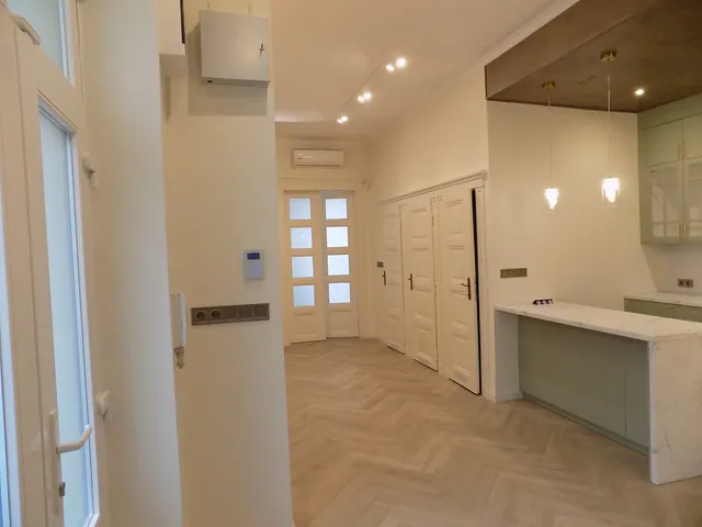 Eladó lakás Budapest XII. kerület, Krisztinaváros XII. ker., Vársmajor utca 97 nm