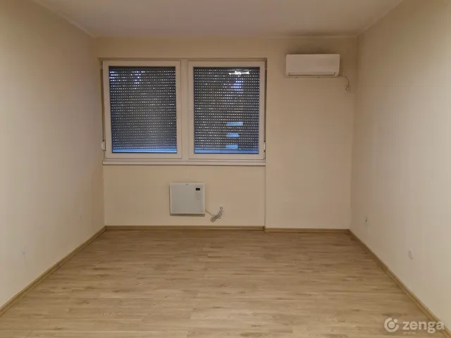 Eladó lakás Dunaújváros, Béke városrész 36 nm