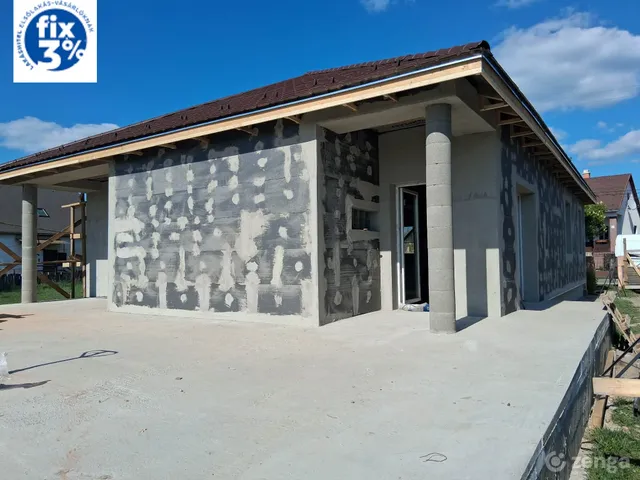 Eladó ház Perkáta 120 nm