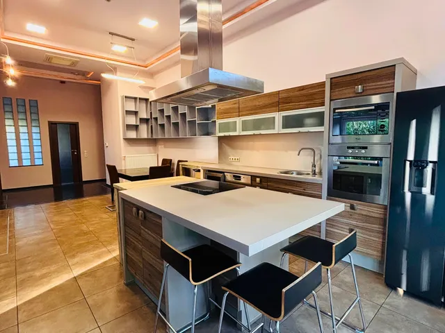 Kiadó lakás Budapest III. kerület, Római-part 127 nm