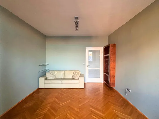 Eladó lakás Budapest III. kerület 52 nm