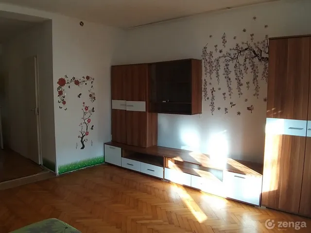 Eladó lakás Pécs, Ledina 76 nm