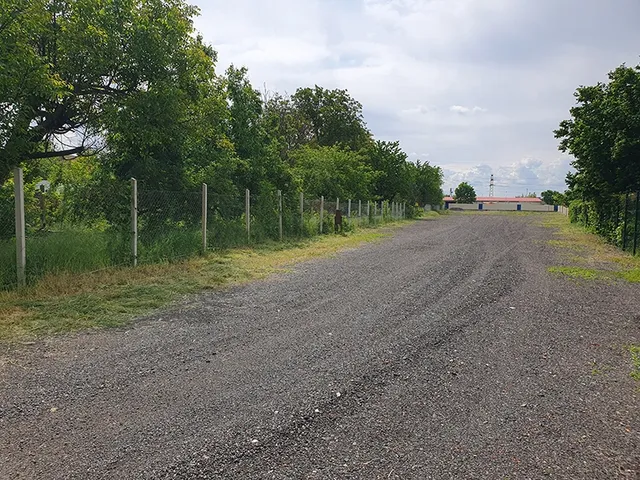Kiadó telek Debrecen 3300 nm