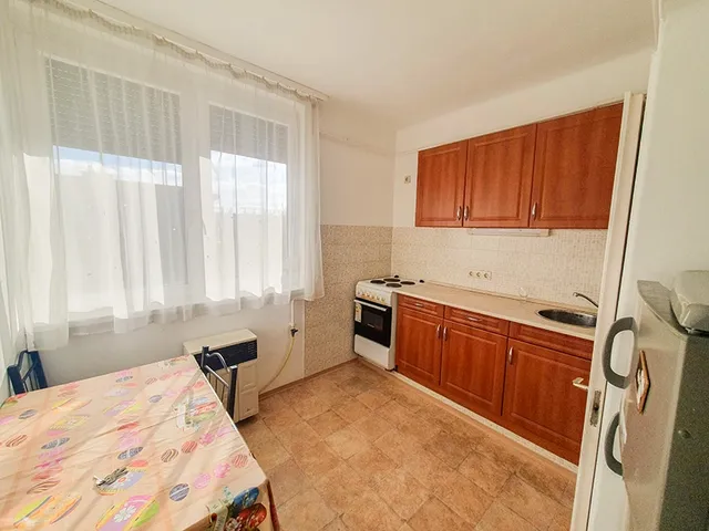Kiadó lakás Debrecen, Sestakert 56 nm