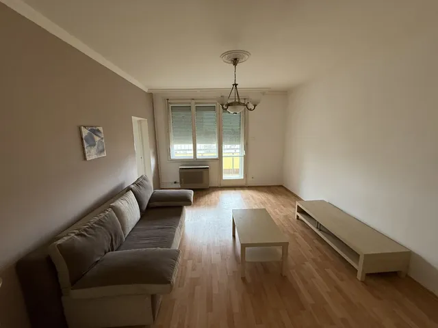 Eladó lakás Debrecen, Libakert 54 nm