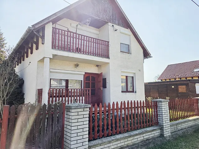 Eladó üdülő és hétvégi ház Tiszacsege 90 nm