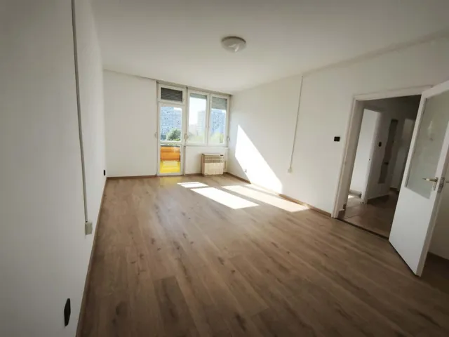 Eladó lakás Debrecen, Sestakert 51 nm