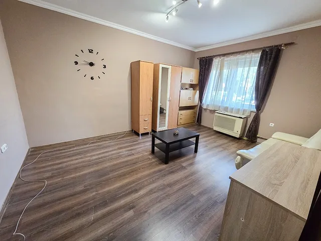 Eladó lakás Debrecen, Sóház 44 nm