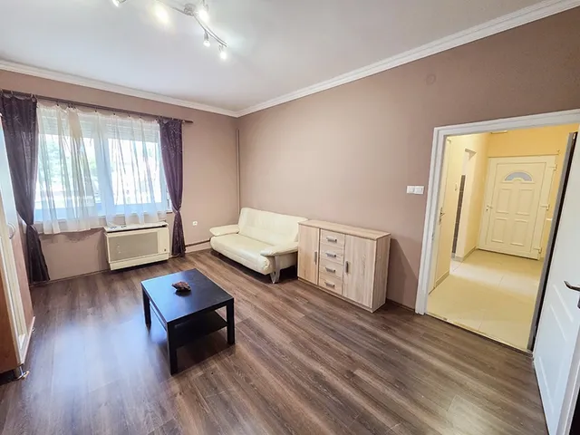 Eladó lakás Debrecen, Sóház 44 nm