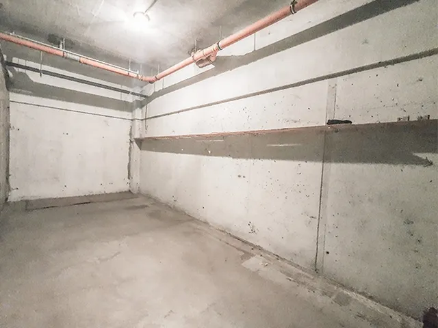 Kiadó garázs Debrecen, Nagyerdő 18 nm