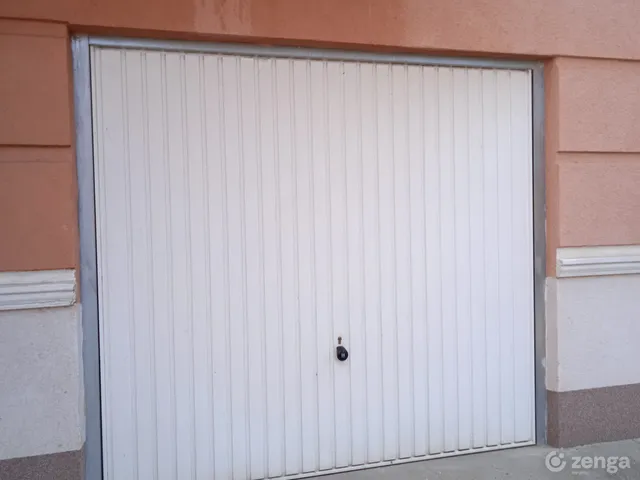 Eladó garázs Szeged, Északi városrész 16 nm