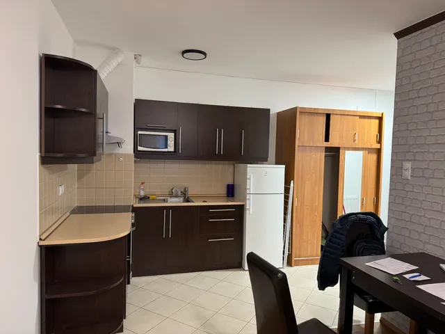 Kiadó lakás Budapest VIII. kerület, Corvin negyed 42 nm