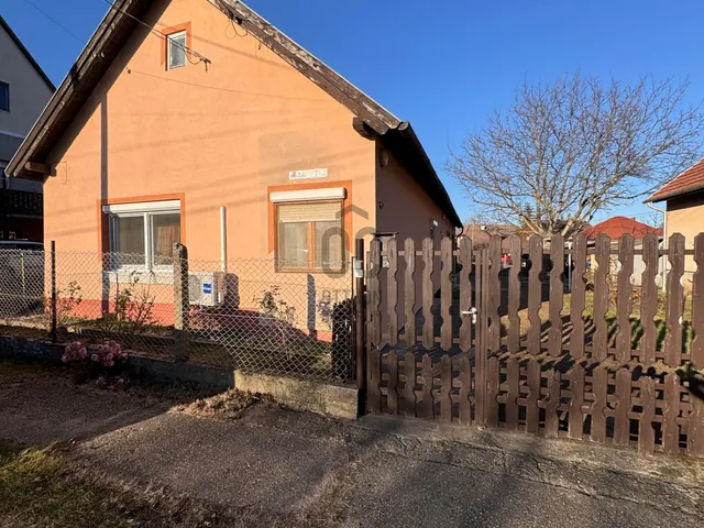 Eladó ház Pákozd 118 nm
