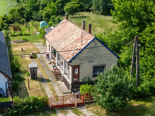 Eladó ház Kápolnásnyék 62 nm