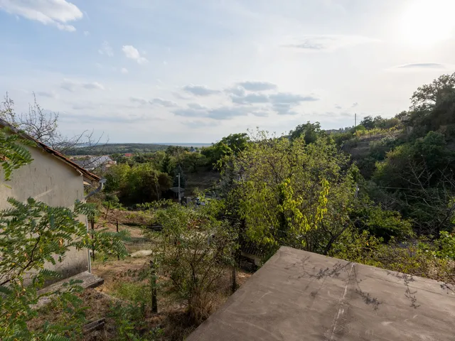 Eladó telek Sukoró 894 nm