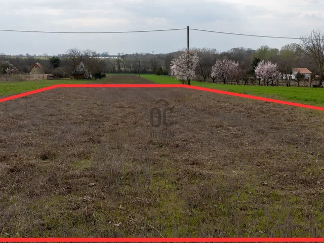 Eladó telek Gárdony 1898 nm