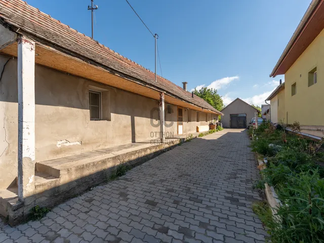 Eladó ház Pázmánd 92 nm