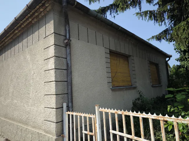 Eladó ház Győrújbarát 85 nm