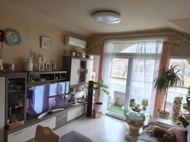 Eladó lakás Győr 67 nm