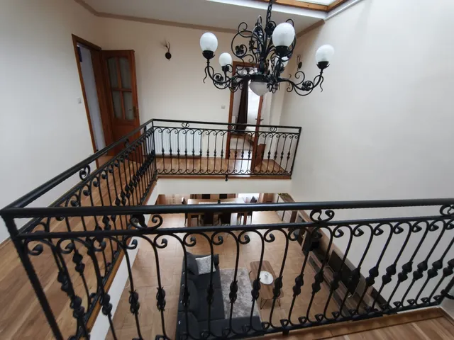 Eladó ház Győr, Vízivárosi lakópark 229 nm