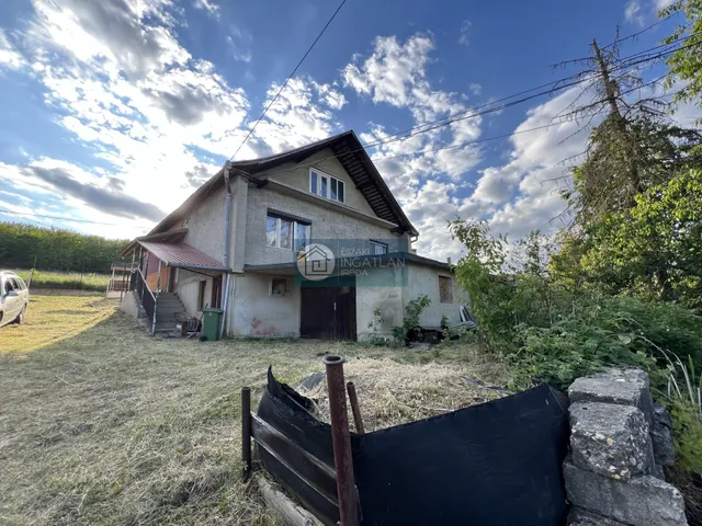 Eladó ház Ormosbánya 200 nm