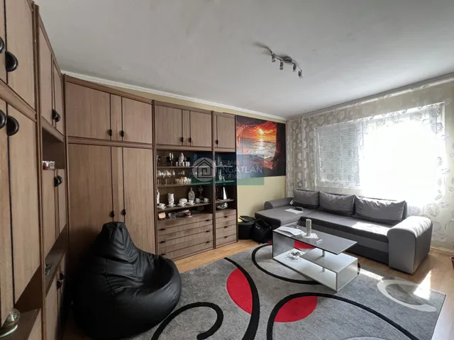 Eladó lakás Miskolc, Komlóstető 54 nm