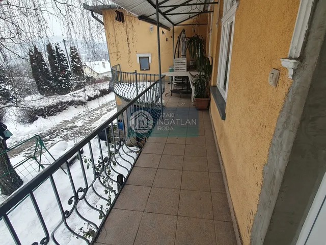 Eladó ház Ózd, Honvéd utca 200 nm