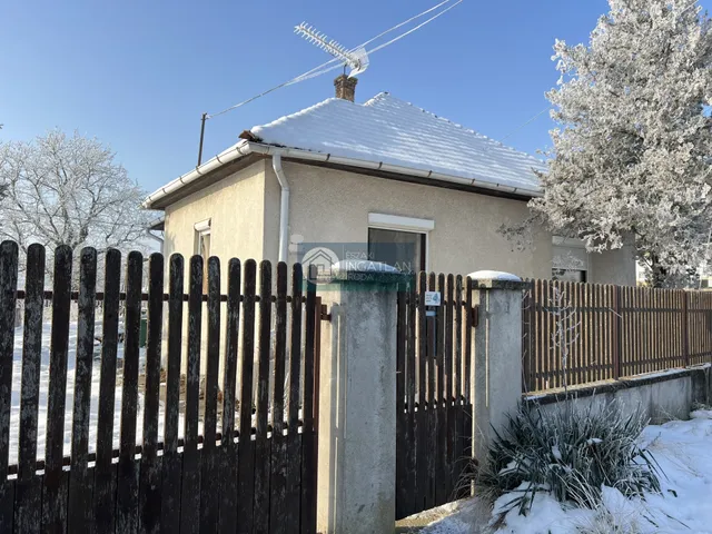 Eladó ház Felsőnyárád 88 nm