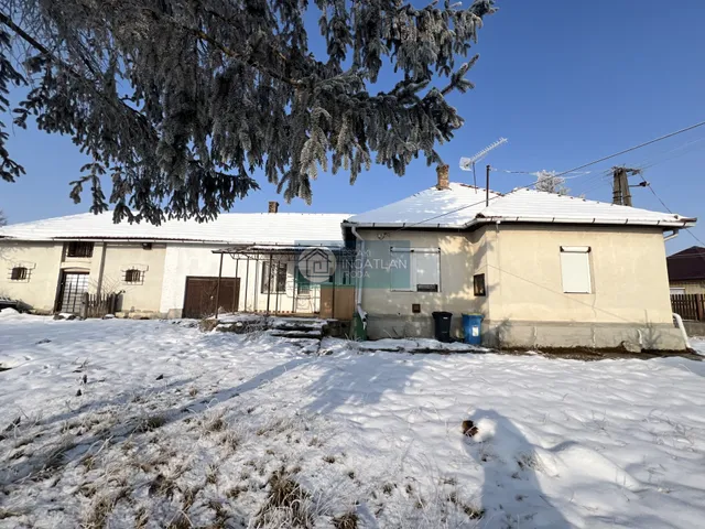 Eladó ház Felsőnyárád 88 nm