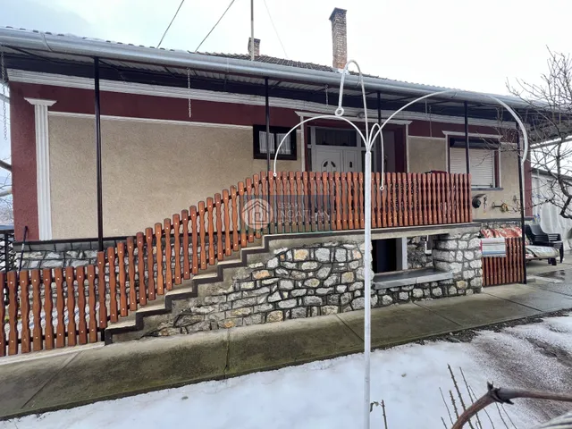 Eladó ház Szögliget 93 nm