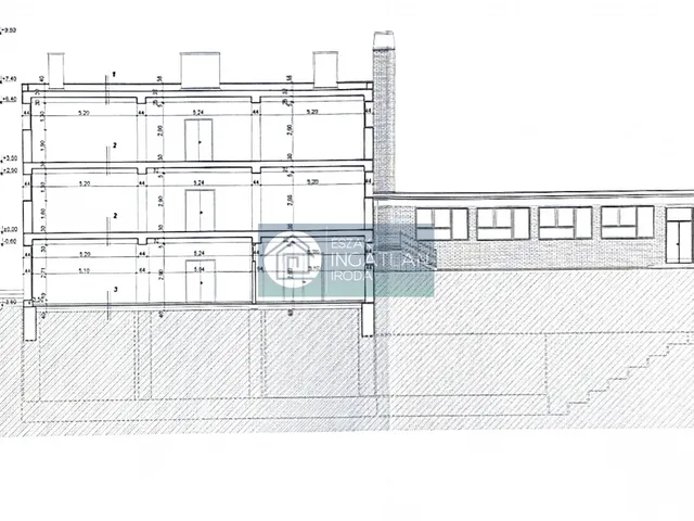 Eladó kereskedelmi és ipari ingatlan Kazincbarcika, Tardonai út 2400 nm