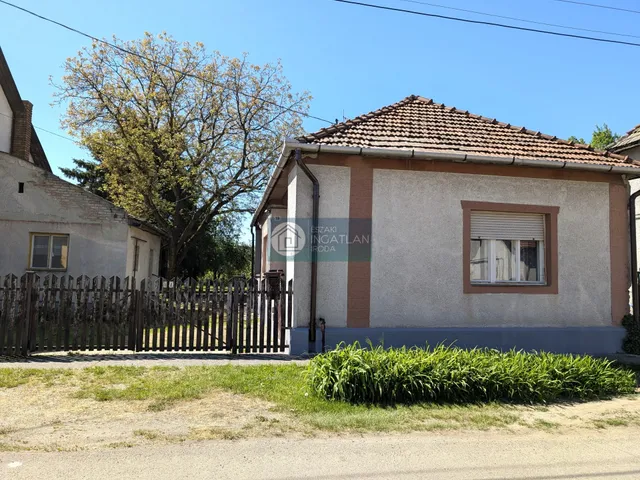 Eladó ház Putnok, Tóth Ede út 84 nm