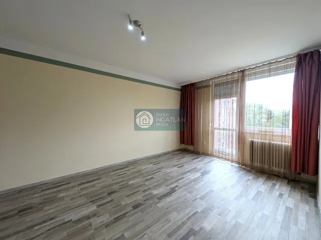 Eladó lakás Kazincbarcika 42 nm