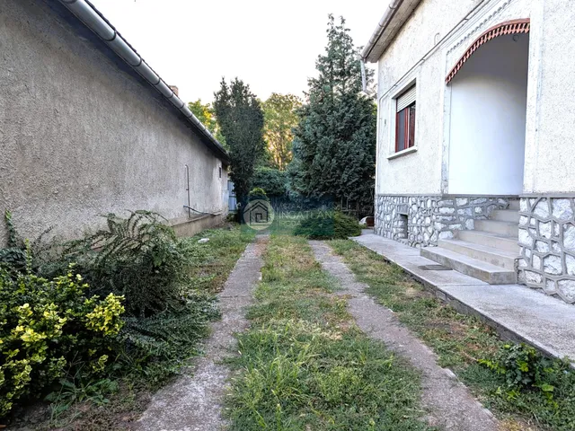 Eladó ház Sajószentpéter 150 nm