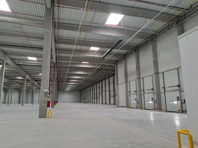 Kiadó kereskedelmi és ipari ingatlan Maglód 5027 nm