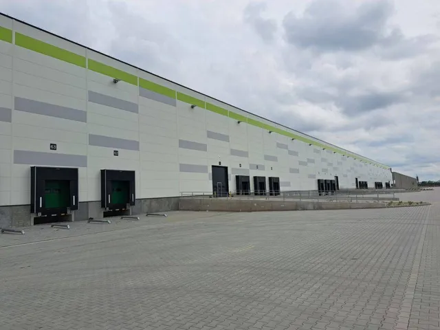 Kiadó kereskedelmi és ipari ingatlan Maglód 5027 nm