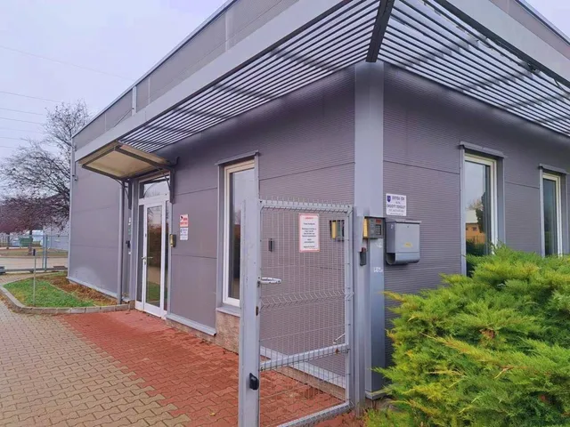 Eladó kereskedelmi és ipari ingatlan Szigetszentmiklós 2204 nm