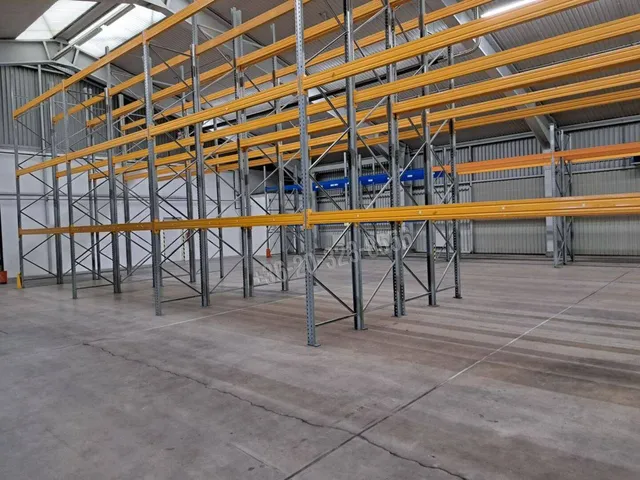 Kiadó kereskedelmi és ipari ingatlan Budapest XXII. kerület, Budatétény 998 nm