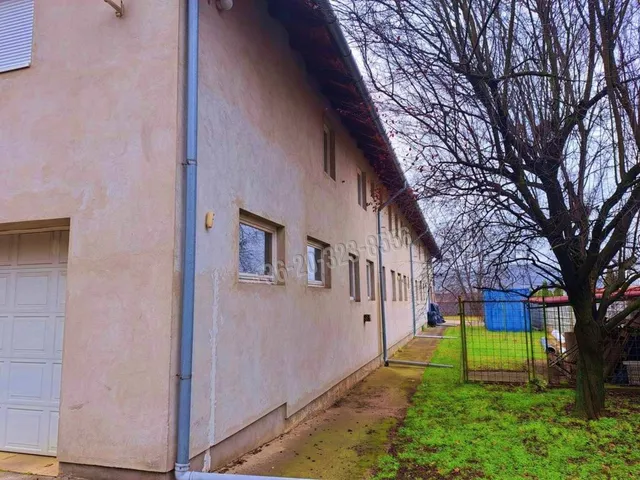 Eladó kereskedelmi és ipari ingatlan Budapest X. kerület, Újhegy 1134 nm