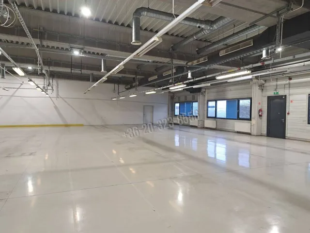 Eladó kereskedelmi és ipari ingatlan Dunaújváros 6390 nm