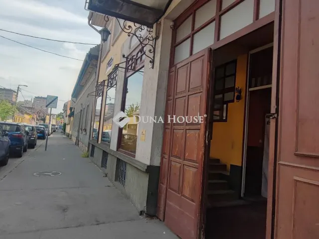 Kiadó kereskedelmi és ipari ingatlan Budapest XXII. kerület 60 nm