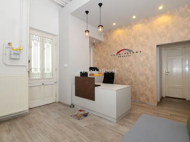 Eladó lakás Budapest V. kerület 74 nm