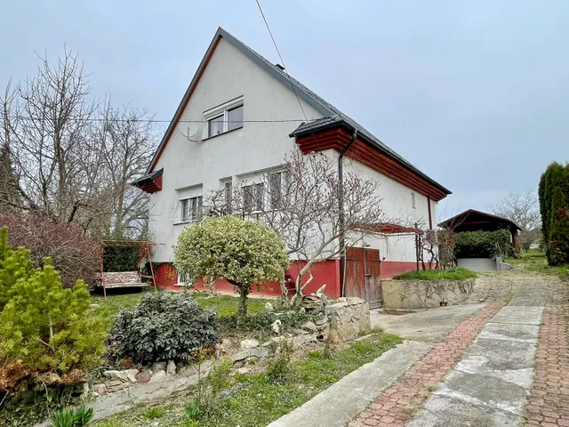 Eladó ház Keszthely, Kertváros 160 nm