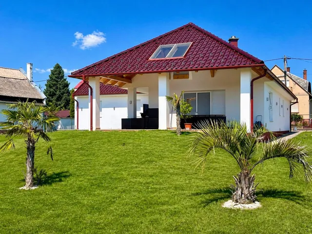 Eladó ház Vonyarcvashegy 142 nm